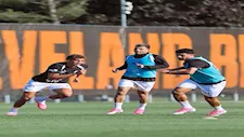 تدريبات بدنية وفنية.. تفاصيل مران منتخب مصر الجماعي استعدادا لمواجهة البرازيل