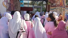 عناصر نسائية وتأمين إلكتروني أمام لجان الثانوية -صور وفيديو
