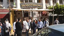 محافظ الدقهلية يجري جولات تفقدية بمحيط لجان امتحانات الثانوية العامة -صور