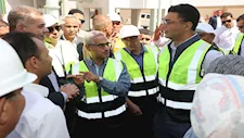 وزير الصناعة يبدأ زيارته لبني سويف من محطة الصرف الصناعي بكوم أبو راضي