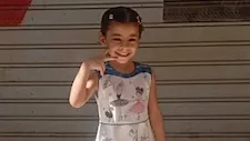 نصف مليون جنيه تعويضًا مؤقتًا.. تفاصيل أولى جلسات محاكمة المتهمين بوفاة الطفلة "تيا"
