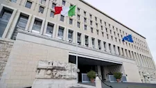 روما تعلن إلغاء منتدى الأعمال الأمريكي الإيطالي في ميامي