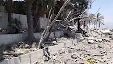 انهيار منزل والد صادق الصباح بعد غارة اسرائيلية على لبنان.. والمنتج يعلق   