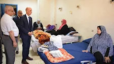 32 مريضًا فلسطينيًا يتلقون العلاج بمستشفى جامعة بني سويف (صور)