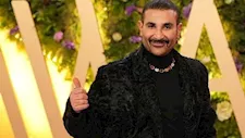 قبل قص ضفيرته.. "تقاليع" تراجع عنها أحمد سعد عقب الهجوم عليه