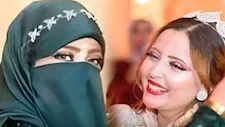 بكى طوال التشييع.. تفاصيل حضور خطيب نورهان قاتلة والدتها مراسم دفنها ببورسعيد