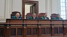 بترا الكف والتقطا "سيلفي" للجثة.. الإعدام لعاطلين قتلا صديقهما في الإسكندرية 