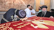البابا تواضروس يزور مزار مارمرقس بكاتدرائية العباسية في ذكرى عودة رفاته 