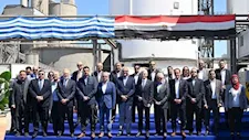 وزيرا الصناعة والاستثمار يفتتحان صومعتين جديدتين لتصدير الأسمنت بمصنع تيتان