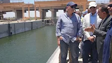 بالصورـ وزير الري ومحافظ أسيوط يتفقدان قناطر أسيوط الجديدة ومحطتها الكهرومائية 