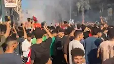 "الشماريخ والكلاكسات".. أفراح عارمة في شبين الكوم بعد تأهل مصر لدور الـ32 بكأس العالم (صور)