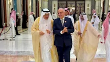 وزير الري يصل جدة للمشاركة في أعمال أسبوع المياه السعودي الأول