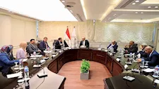 تعاون مصري بريطاني لتطوير التعليم.. جودة المدارس والذكاء الاصطناعي أولوية