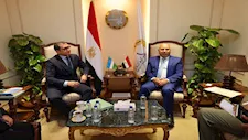وزير النقل يبحث مع سفير أوزبكستان تعزيز التعاون وزيادة التبادل التجاري