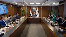 وزير البترول يبحث مع "إيجاس" تسريع تنمية حقول الغاز وجذب استثمارات جديدة