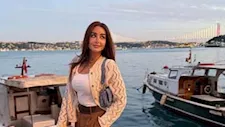 بينهن هنا الزاهد وكارولين عزمي.. 25 صورة لنجمات الفن أمام البحر بملابس
