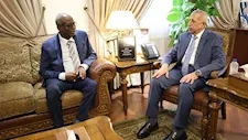 وزير البنية التحتية والنقل السوداني يبحث التعاون مع الأكاديمية العربية- صور