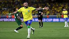 "قبل أيام من المونديال".. الاتحاد البرازيلي يعلن تطورات الحالة الصحية لنيمار