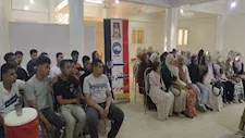 مراجعات مجانية لطلاب الثانوية العامة بقرية القصر في الوادي الجديد -صور