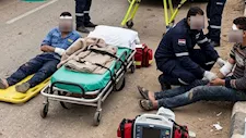 "وقعوا من العربية".. إصابة 3 عمال في حادث سيارة نقل بالدقهلية