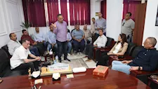 محافظ الجيزة يجتمع بقيادات حي الهرم.. ماذا حدث؟