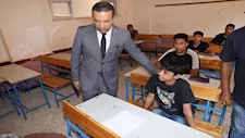 محافظ المنوفية يفاجئ لجان الإعدادية ويكشف غياب 8 ملاحظين ومراقبين
