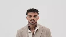 سيلاوي يحسم الجدل حول حقيقة إلحاده وإساءته للنبي محمد 
