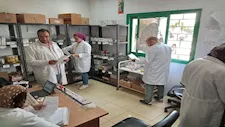 تحاليل وأشعة وندوات توعية.. قافلة مجانية تخدم 751 مواطنًا في بني سويف