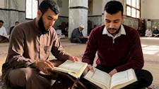 من حلقات القرآن إلى الفقد.. مصرع شقيقين في حادث أليم بالمنيا