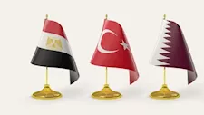 مصر وقطر وتركيا يدفعون لتنفيذ مخرجات مؤتمر شرم الشيخ بشأن غزة