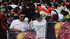 فلسطين ومصطفى محمد.. لافتات جماهيرية تستقبل بعثة منتخب مصر