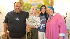 حلم مضيفة طيران قادها للقمة.. قصة "لميس" الأولى على الدبلومات الفنية في السويس (صور)