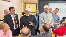 صور.. رئيس "المعاهد الأزهريّة" يتابع تصحيح امتحانات الشهادة الثانوية بالجيزة 
