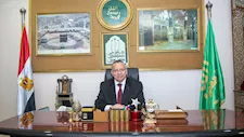 نقيب الأشراف يهنئ محافظ القاهرة وأبناء المحافظة بالعيد القومي