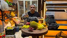 ليست ذهبًا أو مجوهرات.. فاكهة تباع بالجرام والفص في الشرقية -فيديو وصور