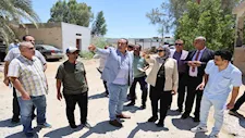 بـ3 مراحل وتطوير شامل.. خطة متكاملة لإحياء وسط الفرافرة وتطوير موقف سيارات