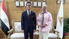 بعد لقائها رئيس الوزراء.. جامعة بنها تقدم منحة دراسية للطالبة "ندى محمد"  