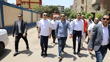 جولة مفاجئة تكشف تدني النظافة بالمرج.. المحافظ ينقل مسؤولين ويصدر قرارات حاسمة