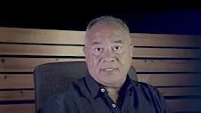 بسبب استضافته صحفي إسرائيلي.. "الإعلاميين" تمنع ظهور إيهاب قاسم وتحيله