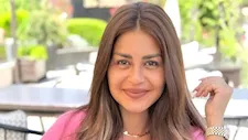 "خسارة مجهود 24 سنة".. منة فضالي تثير الجدل بمنشور غامض