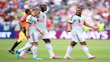 من المشادة إلى العناق.. لقطة غريبة في مباراة بلجيكا والسنغال