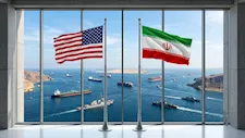 إيران تحذّر أمريكا: أي تدخل في مضيق هرمز سيُقابل برد سريع وحاسم