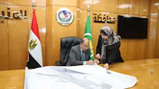 لتسهيل التراخيص ومواجهة العشوائيات.. محافظ المنيا يعتمد المخطط التفصيلي للمدينة