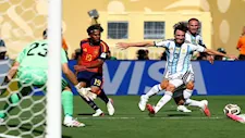 "بطاقة حمراء وفرص مهدرة".. ملخص الشوط الثاني من مباراة نهائي كأس العالم 2026