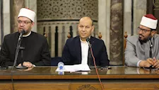 ملتقى أزهري يوضح الفرق بين الهبة والهدية والصدقة: توثيق الهبة ضرورة لحفظ