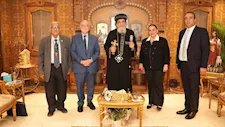 البابا تواضروس يستقبل الأمين العام لمجلس كنائس الشرق الأوسط