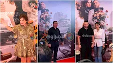 بالصور| شقيق ياسمين عبد العزيز وحمزة نمرة في العرض الخاص لفيلم "خلي بالك