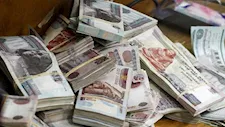 الداخلية تضبط 4 ملايين جنيه من تجار العملة وتصادر 8 أطنان دقيق