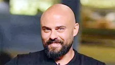 أحمد صلاح حسني يهنئ عمرو دياب وتركي آل الشيخ على نجاح أغنية "جيتلك"