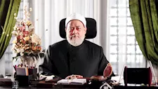 علي جمعة: يجوز إخراج الكفارة طعامًا مطبوخًا.. والجاف أولى